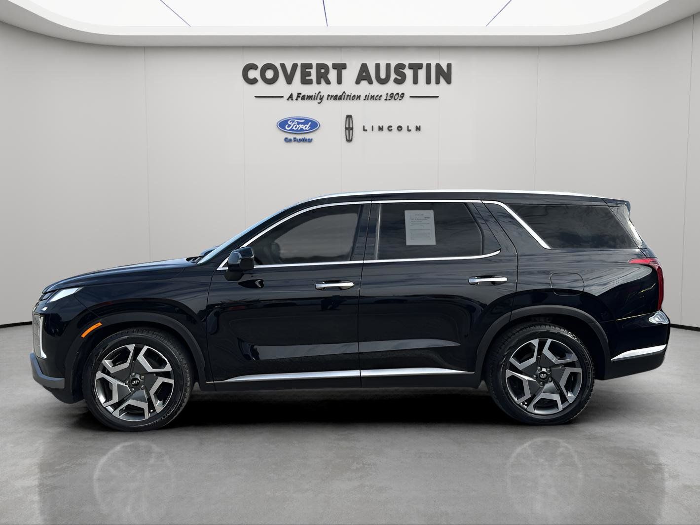 2023 Hyundai Palisade  Limited In Austin, Texas