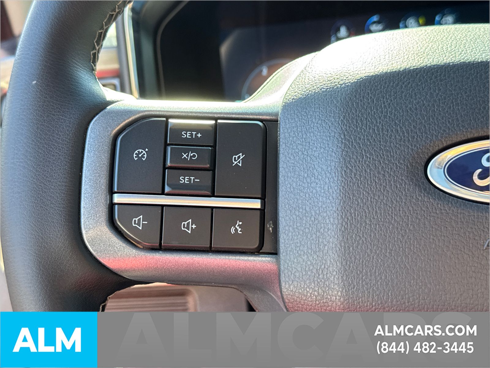 Used 2025 Gray Ford Lariat image 28