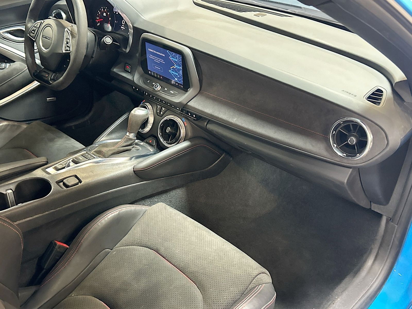 Used 2023 Blue Chevrolet ZL1 image 30