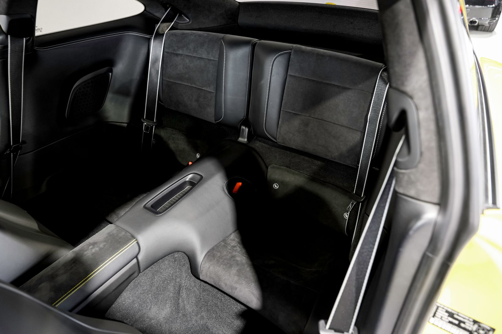 2015 Porsche 911 Carrera GTS — photo 22