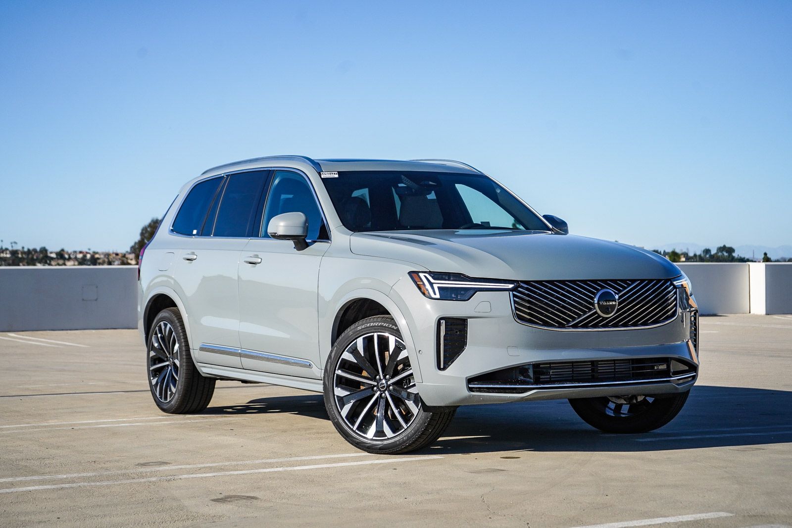 2026 Volvo XC90 Plug-In Hybrid T8 Plus