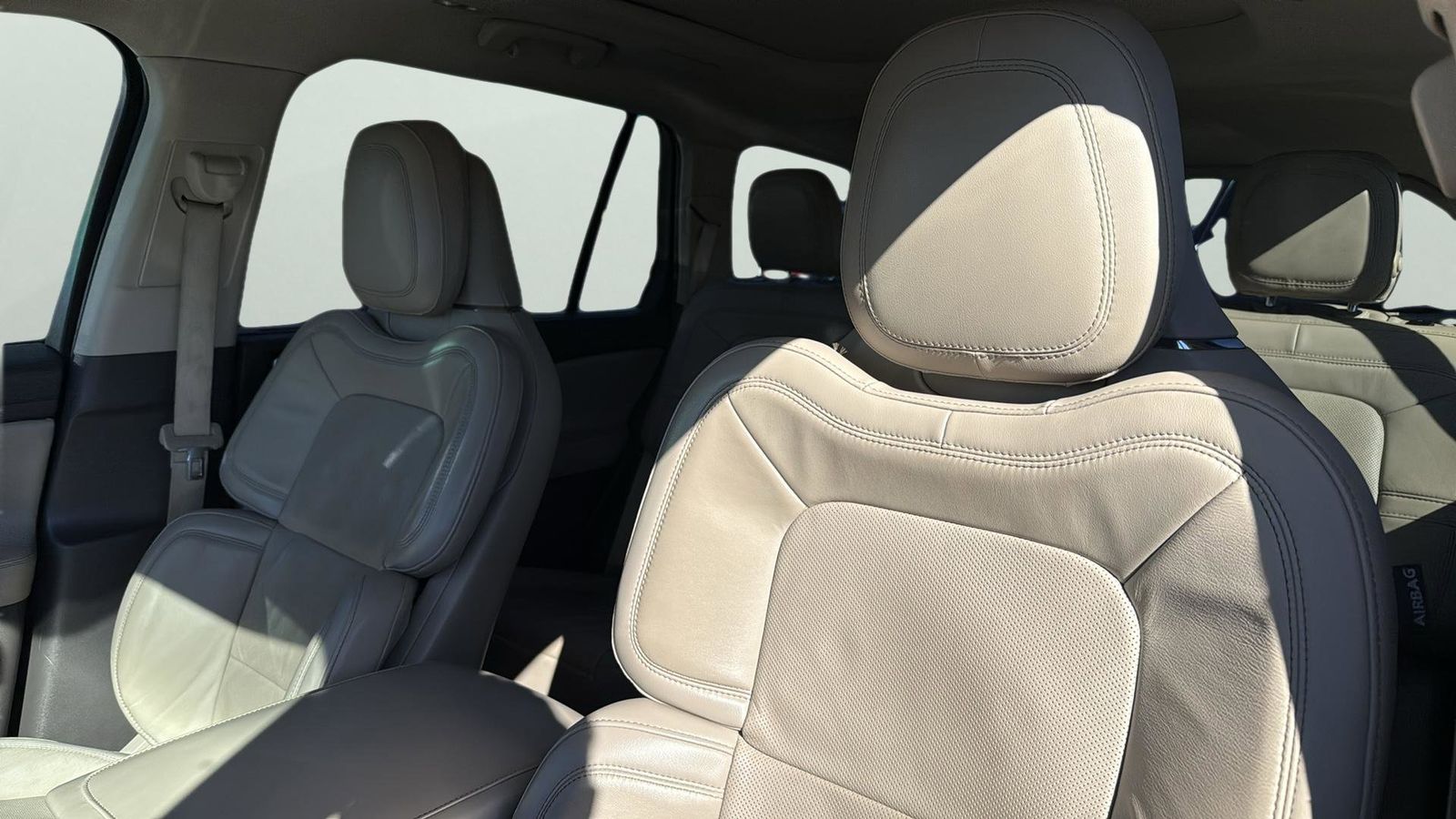 Used Car 2020 Lincoln Aviator  Reserve For Sale Under $30,000 In Austin, Texas