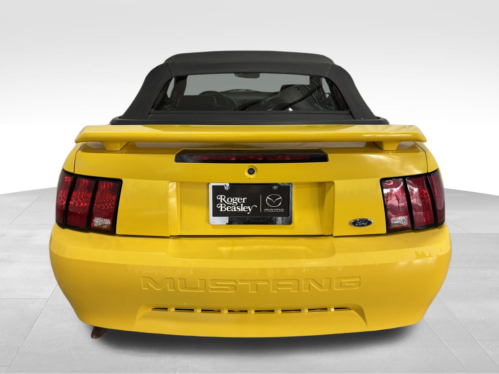 Used Car 2004 Ford Mustang  V6 For Sale Under $10,000 In Austin, Texas