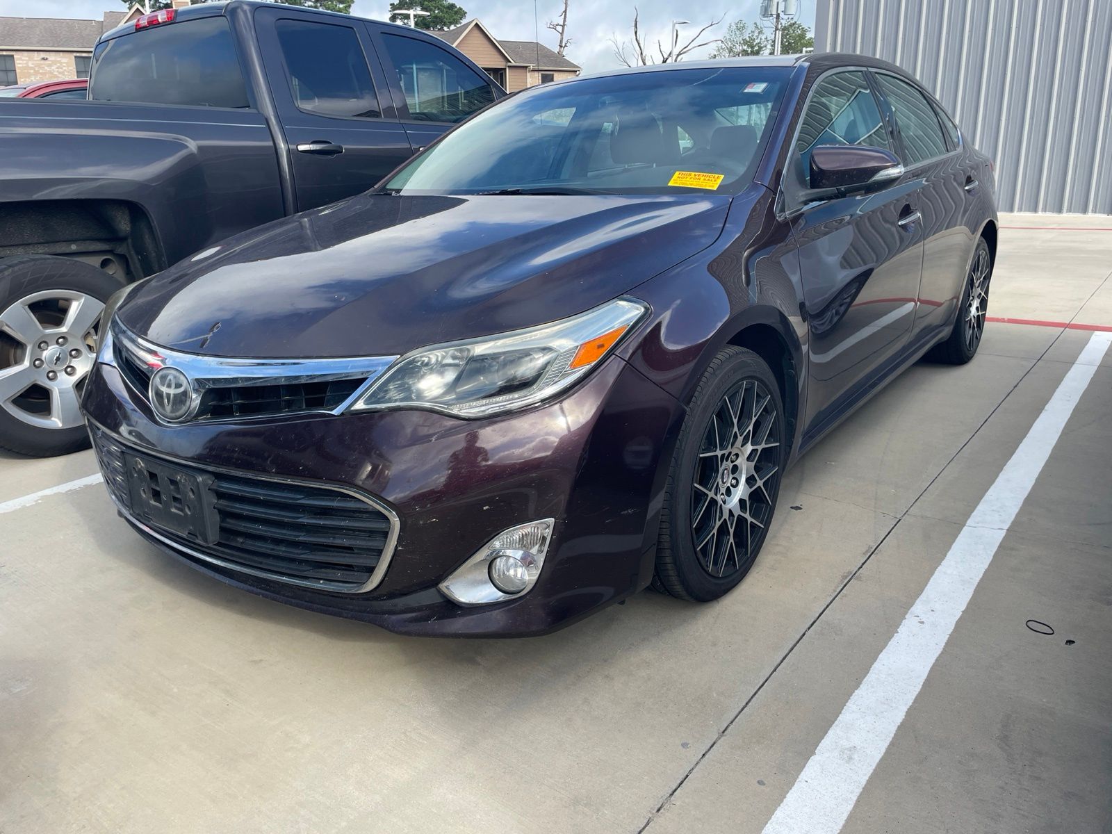 Red (Sizzling Crimson Mica) 2014 Toyota Avalon Limited Sedan Front-Wheel Drive 6-Speed Automatic