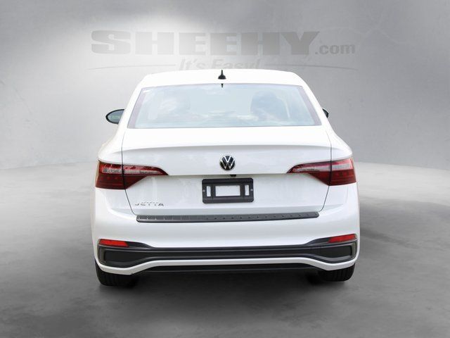 Used 2024 White Volkswagen 1.5T S image 6