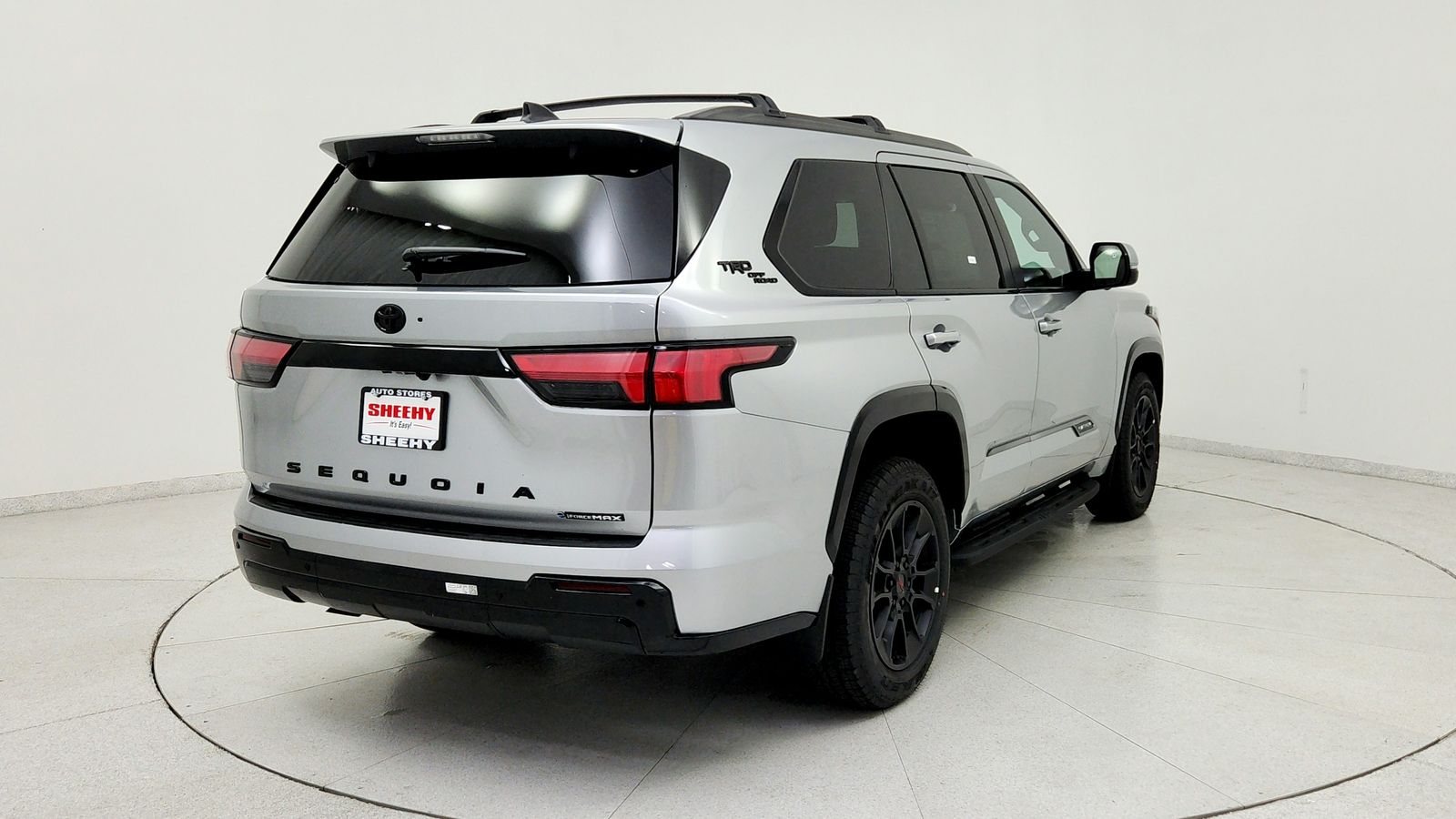 Used 2026 Silver Toyota Platinum image 6