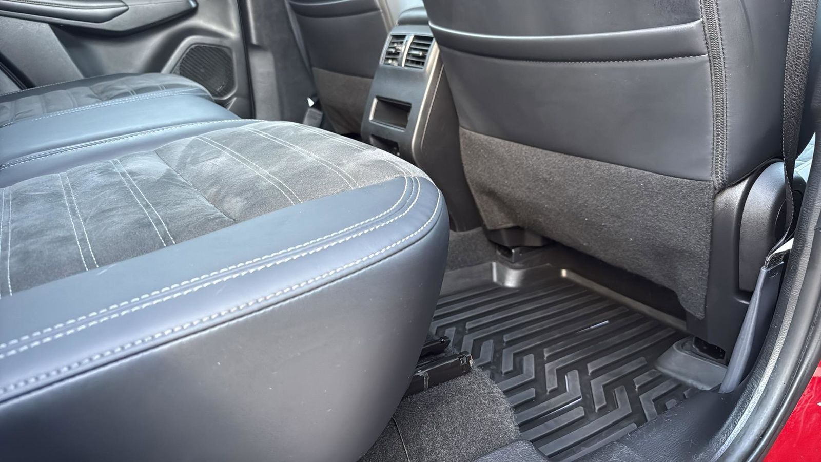 Used Car 2024 Mitsubishi Outlander  Se For Sale Under $25,000 In Austin, Texas