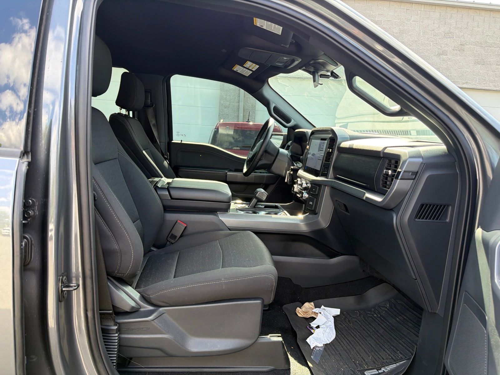 Used 2025 Carbonized Gray Metallic Ford XLT image 26