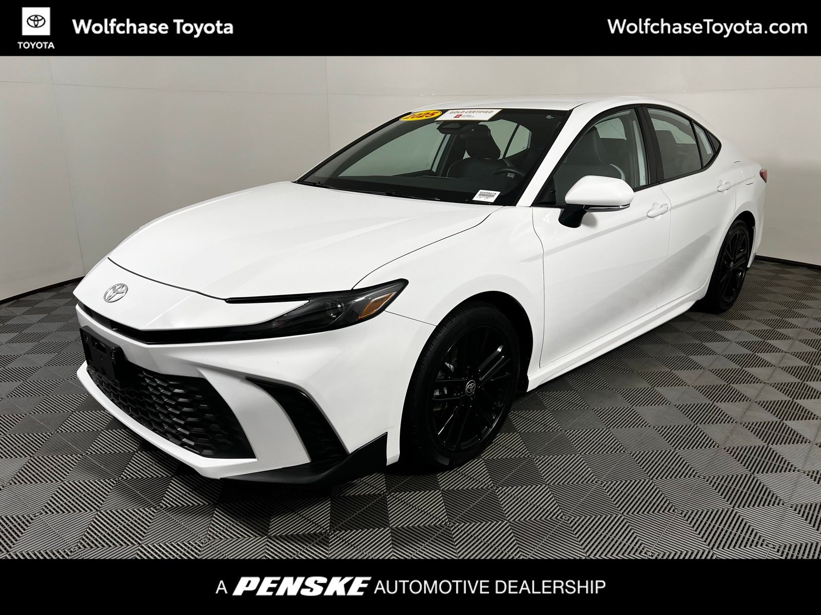 Thumbnail: 2025 Toyota Camry - 1