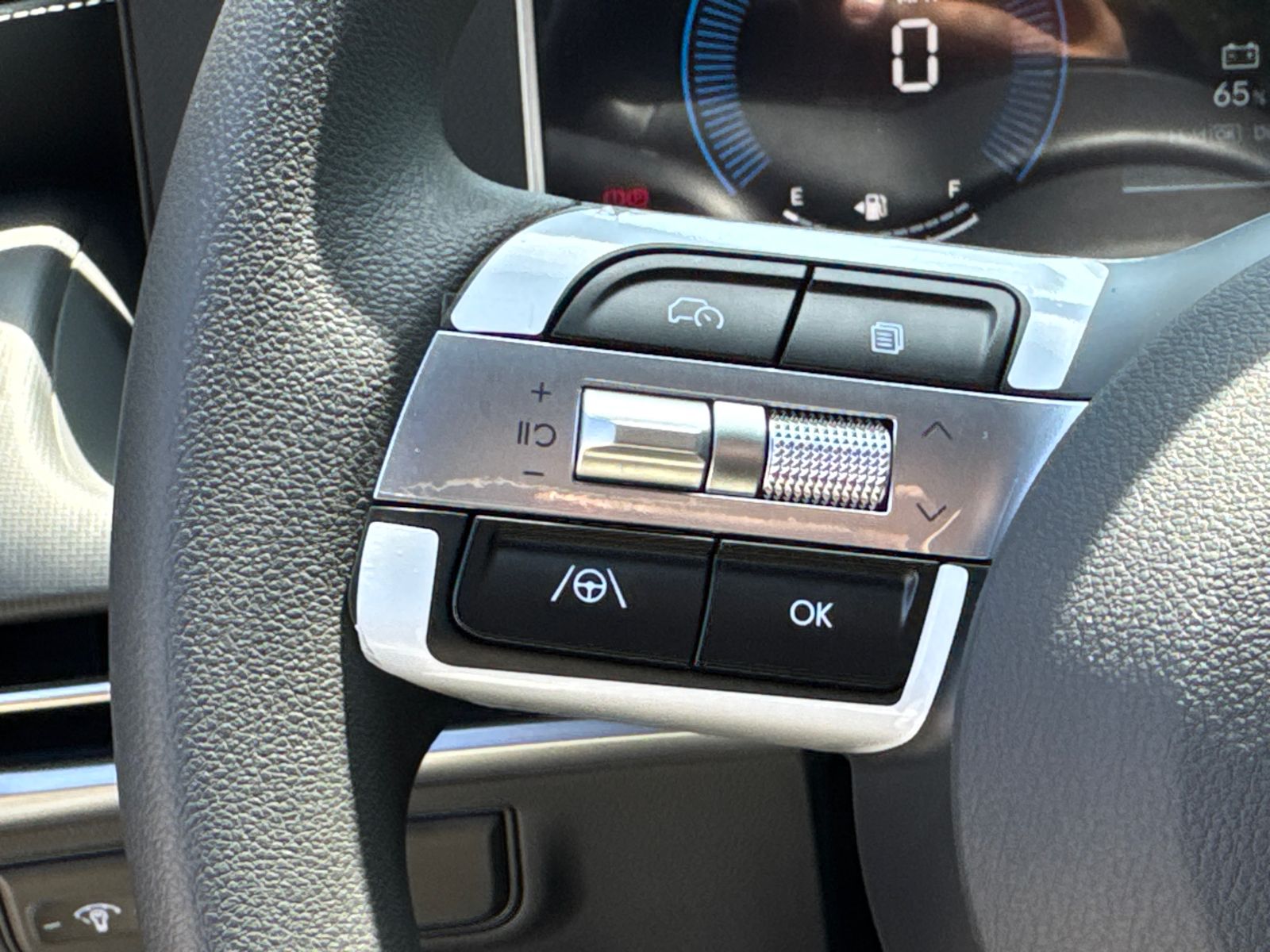 2026 Hyundai Santa Cruz SE photo 23