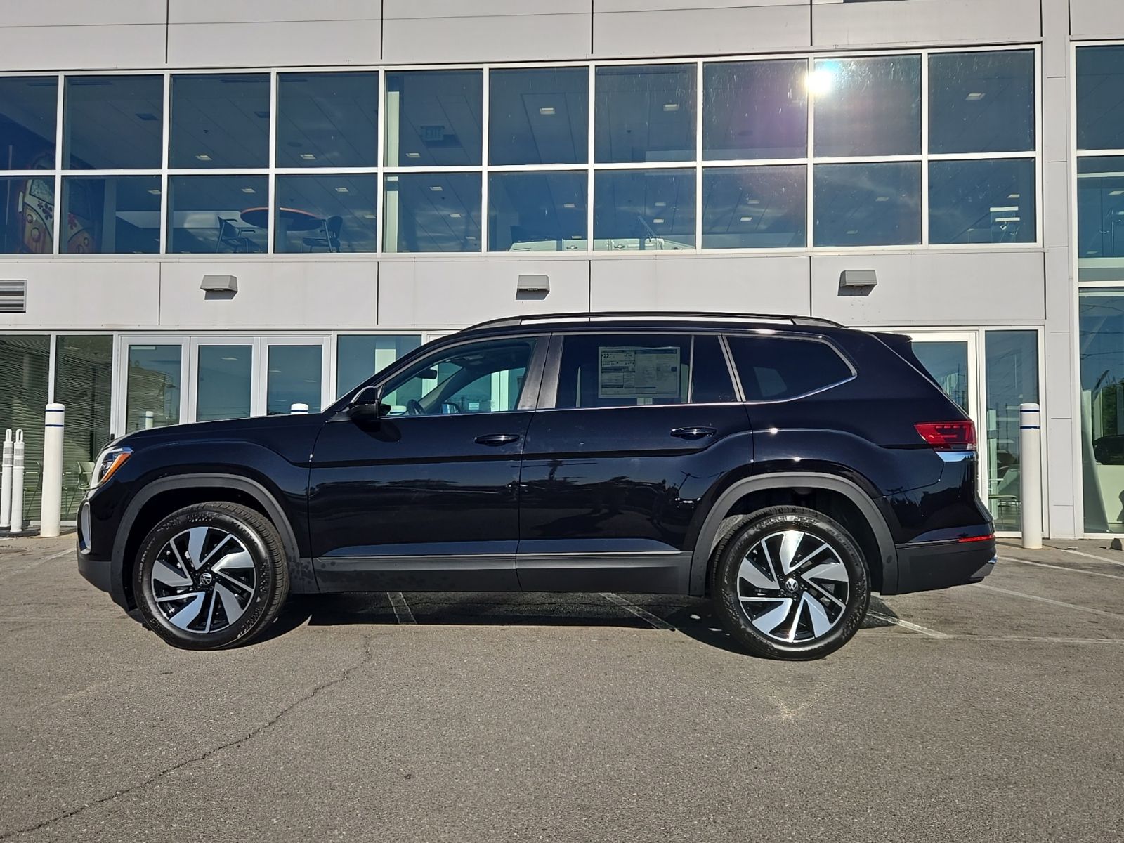 new 2026 Volkswagen Atlas car, priced at $46,399