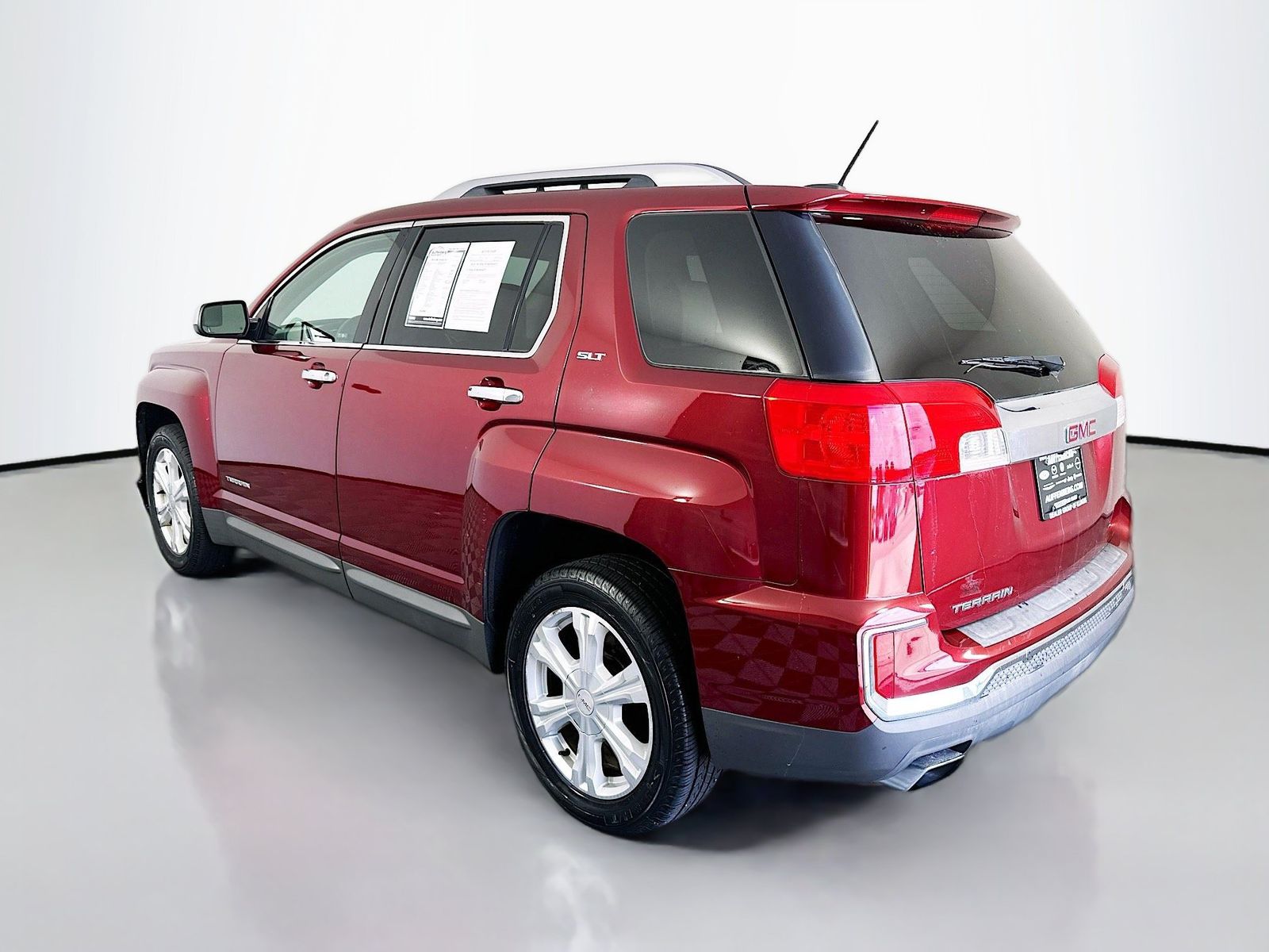 View vehicle photo 5