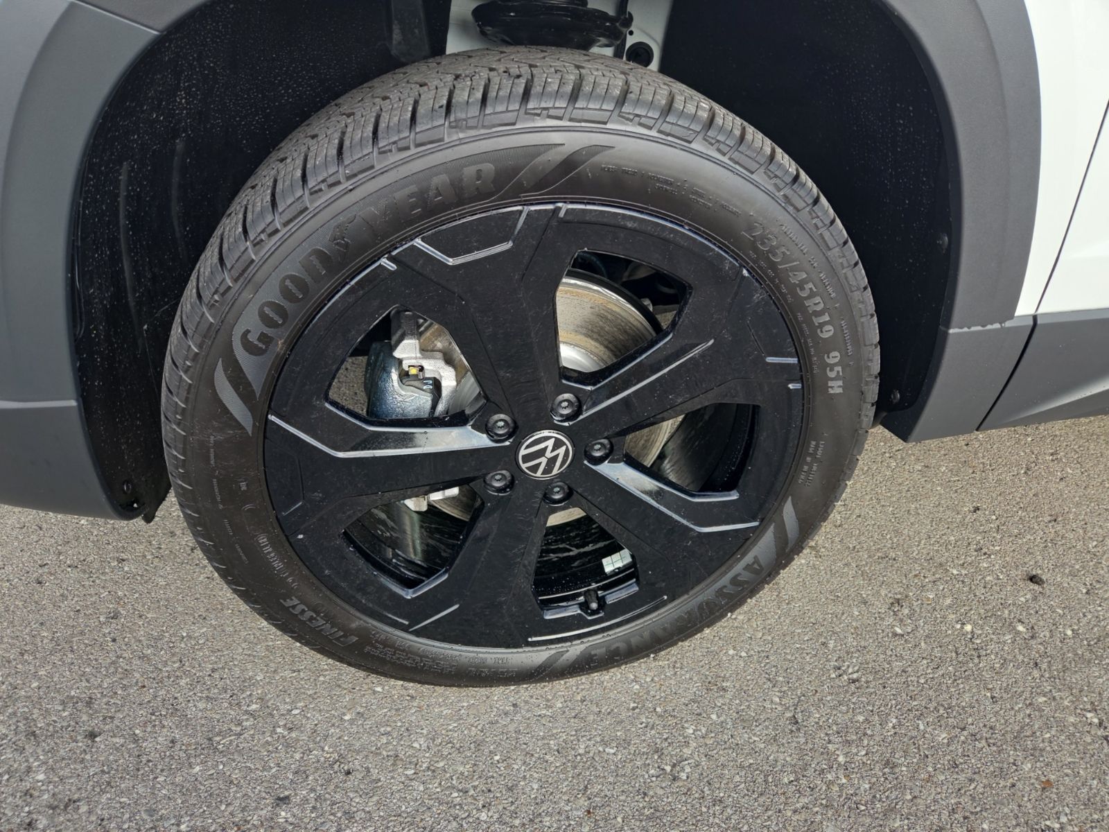 new 2026 Volkswagen Taos car, priced at $37,387