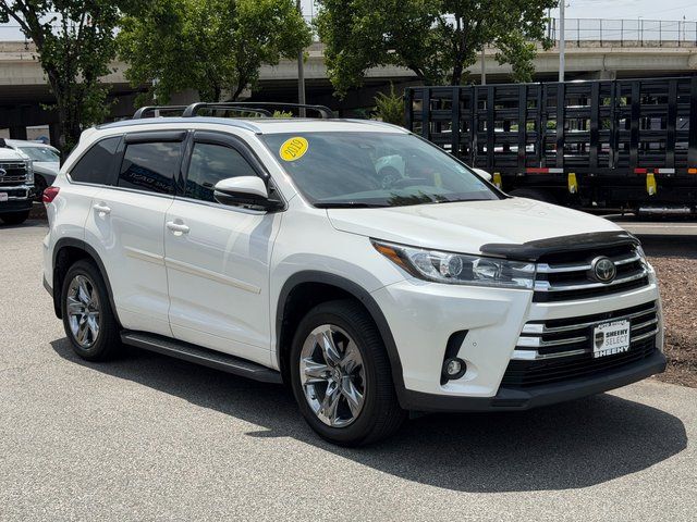 2019 Toyota Highlander Limited Platinum 4x4 V6's photo