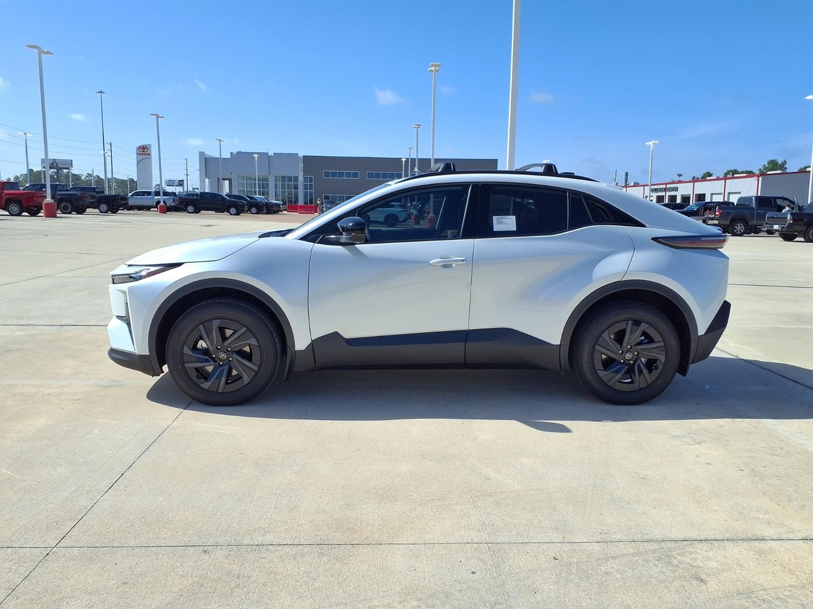 2026 Toyota C-HR SE - 7