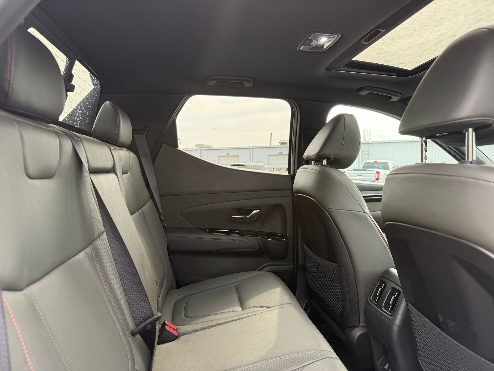 2022 Hyundai Santa Cruz image 16