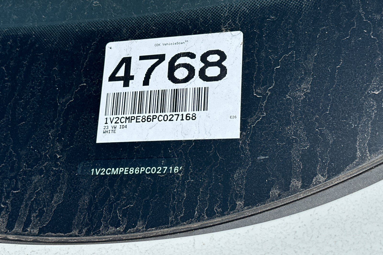 View vehicle photo 4