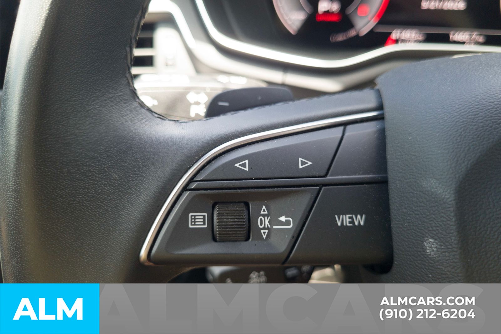 Used 2025  Audi  image 31