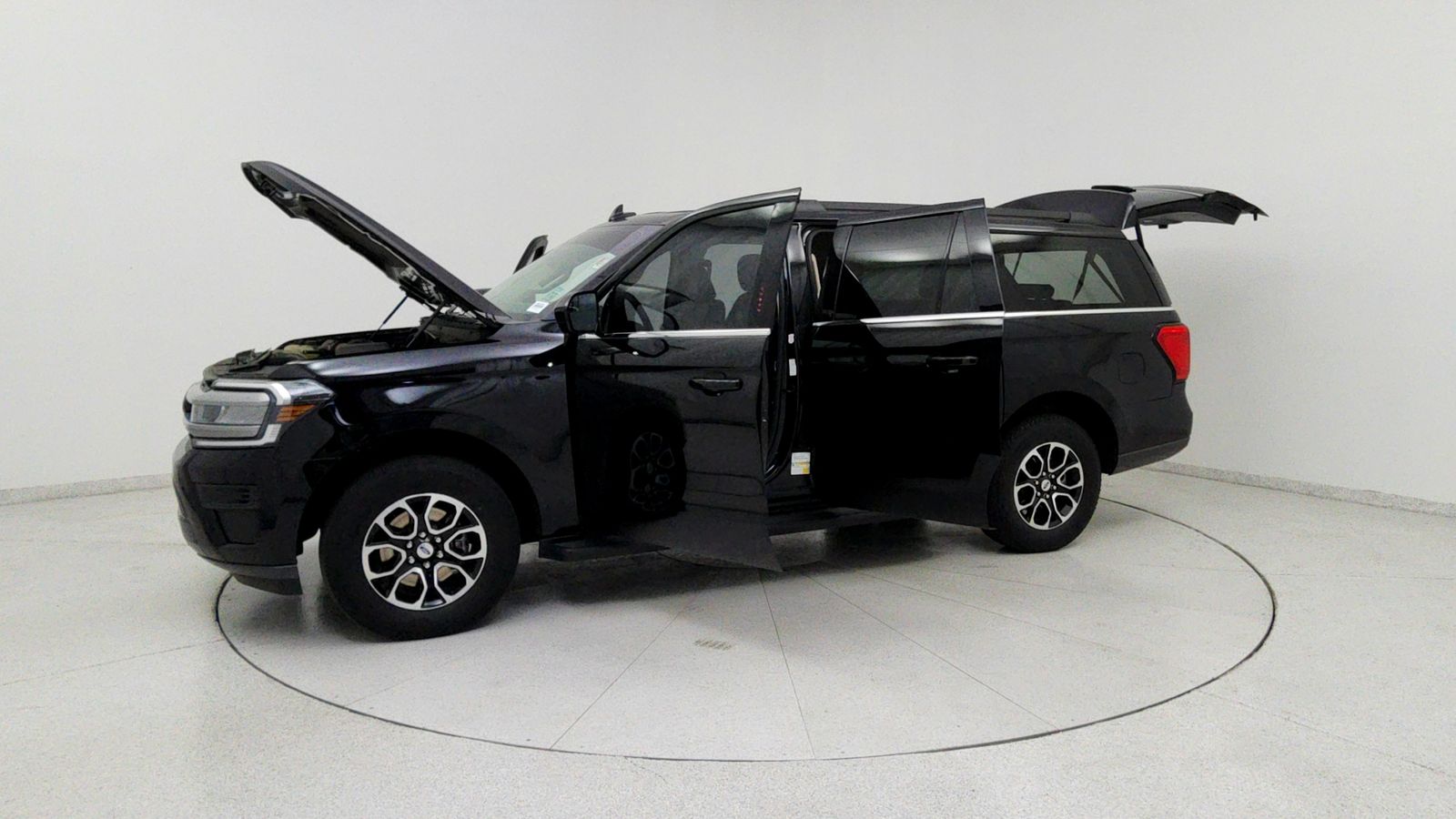 Certified Used 2023 Black Ford XLT image 12