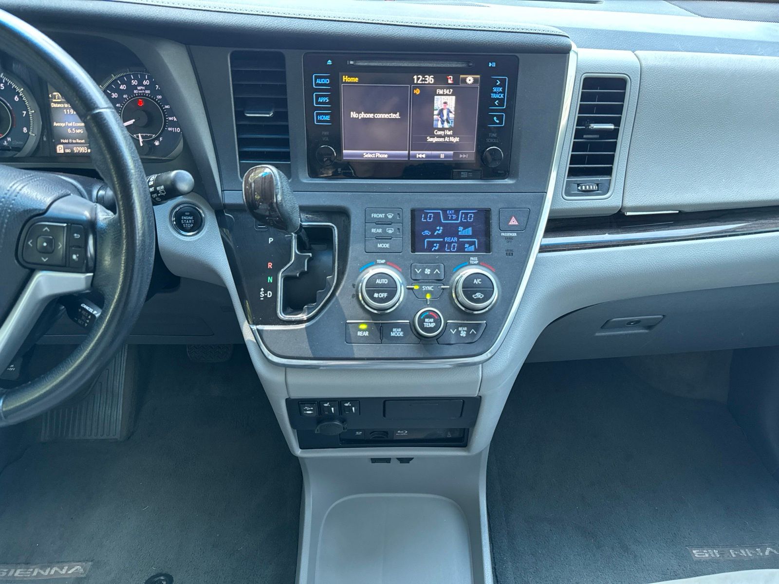 Used 2015 Shoreline Mist Toyota XLE Premium image 20
