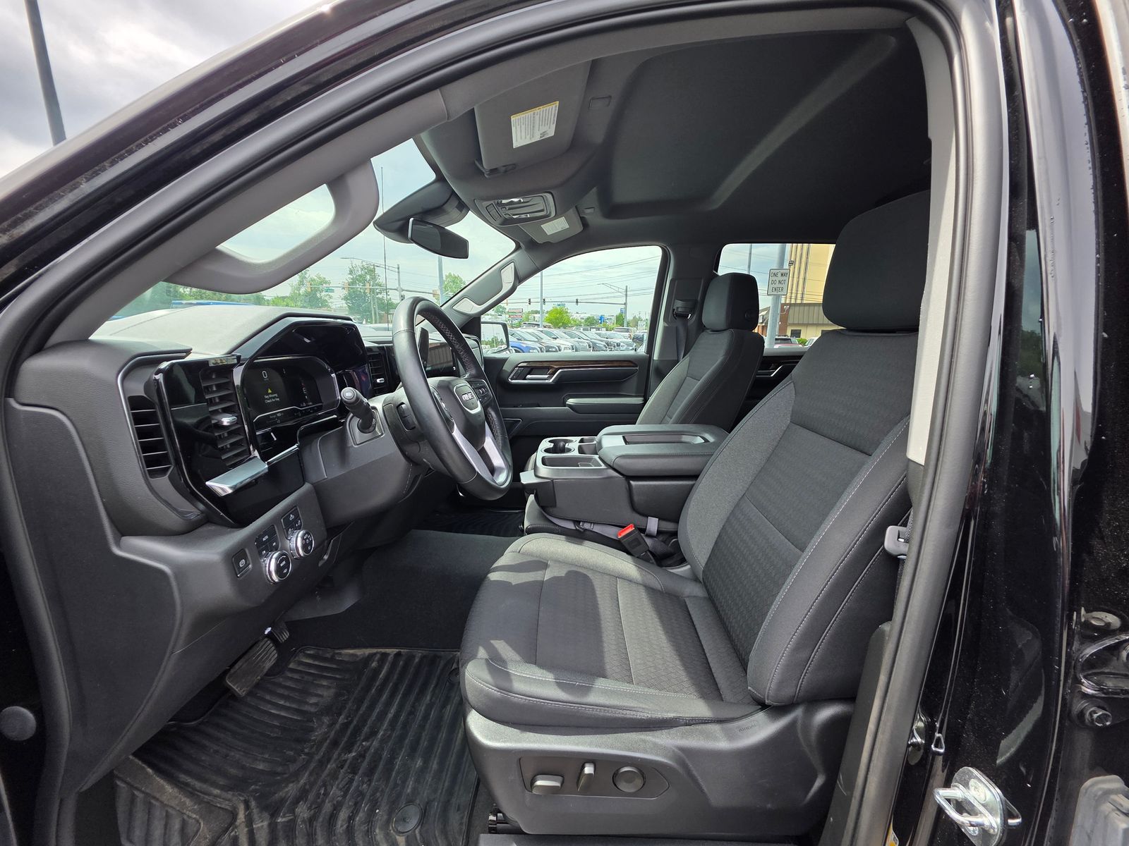 Used 2023 Black GMC Elevation image 8