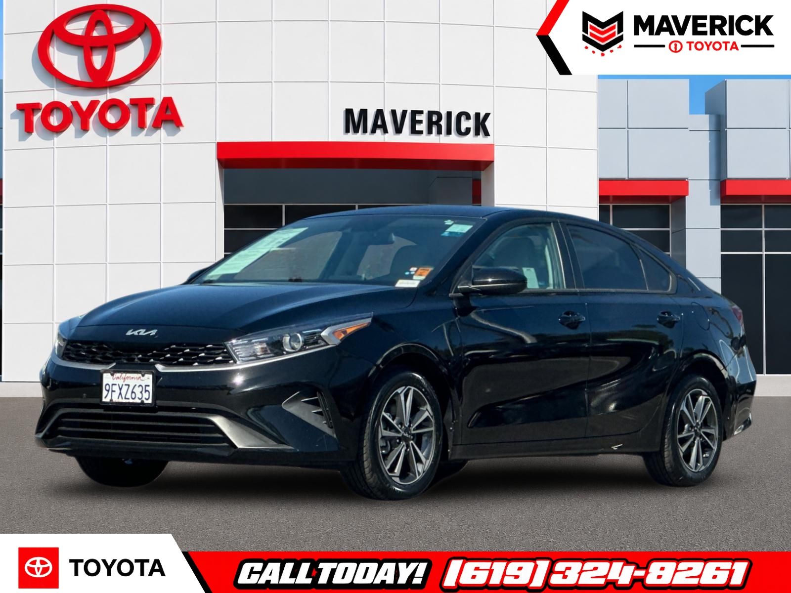 Aurora Black 2023 Kia Forte Sedan Front-Wheel Drive Continuously Variable Transmission