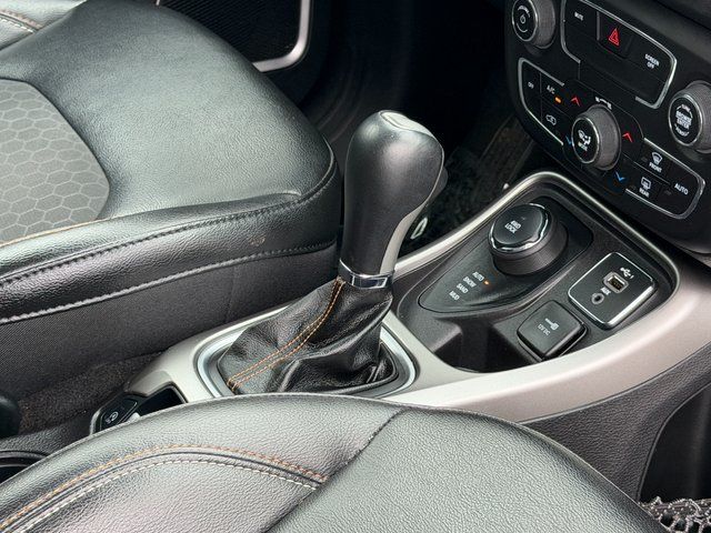 Used 2019 Billet Silver Metallic Jeep Latitude image 35