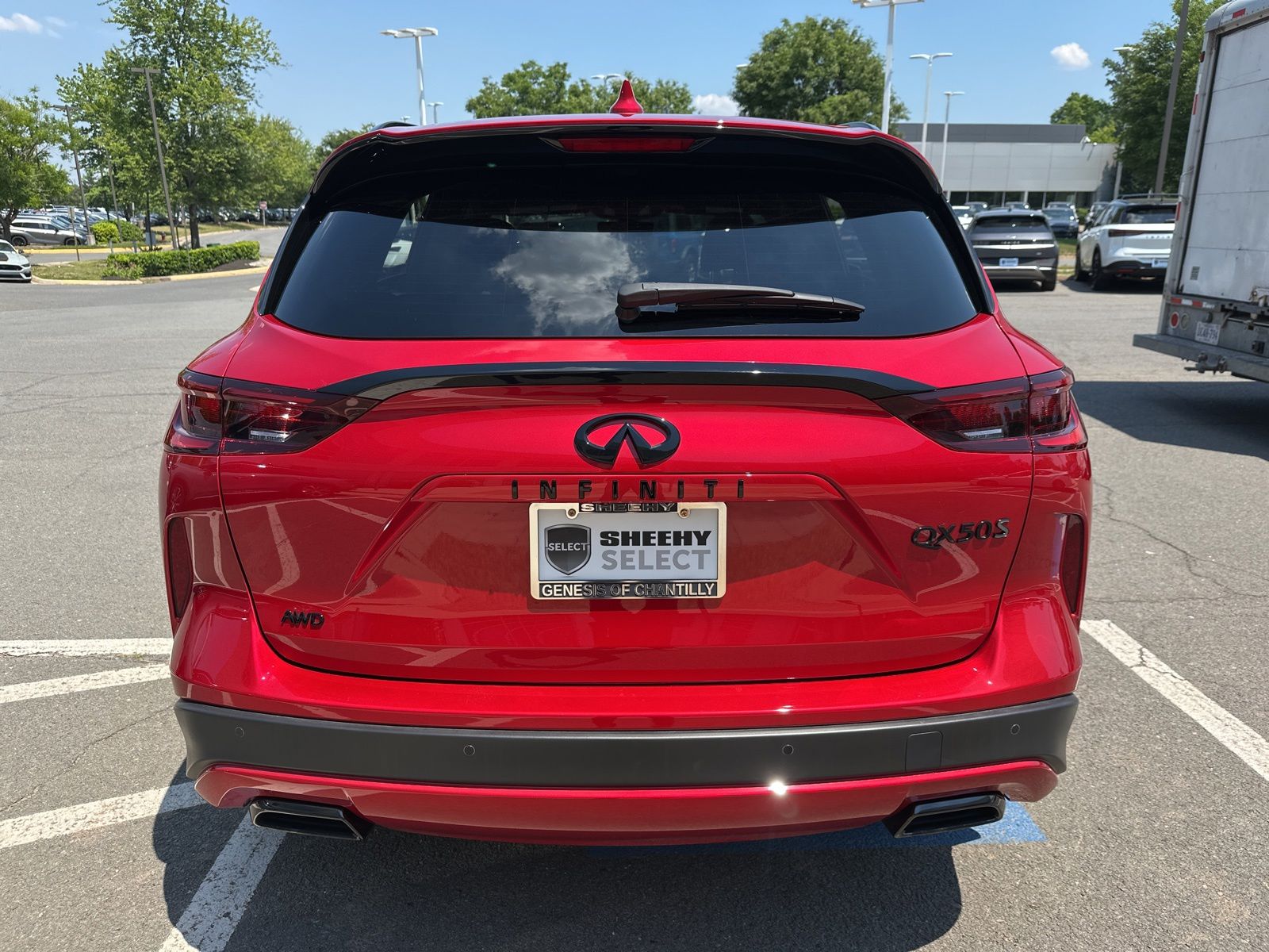 View vehicle photo 3
