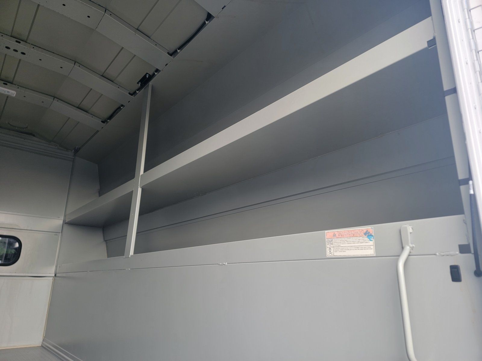 New 2025 Oxford White Ford XL image 4