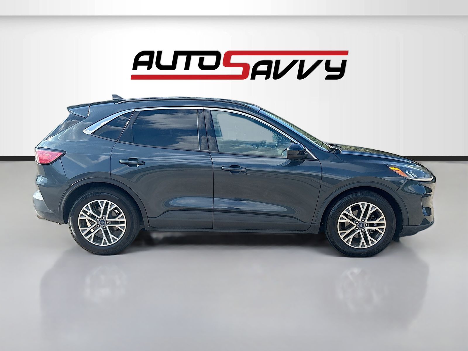 Used 2022 Blue Ford SEL image 8
