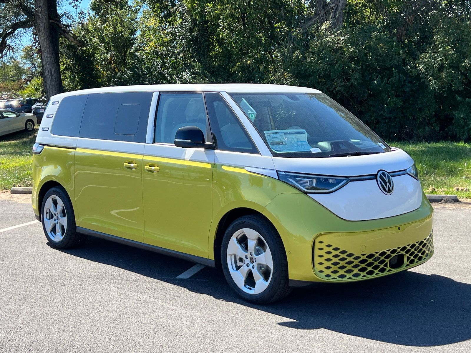 2025 Volkswagen ID.Buzz Pro S Plus 4Motion
