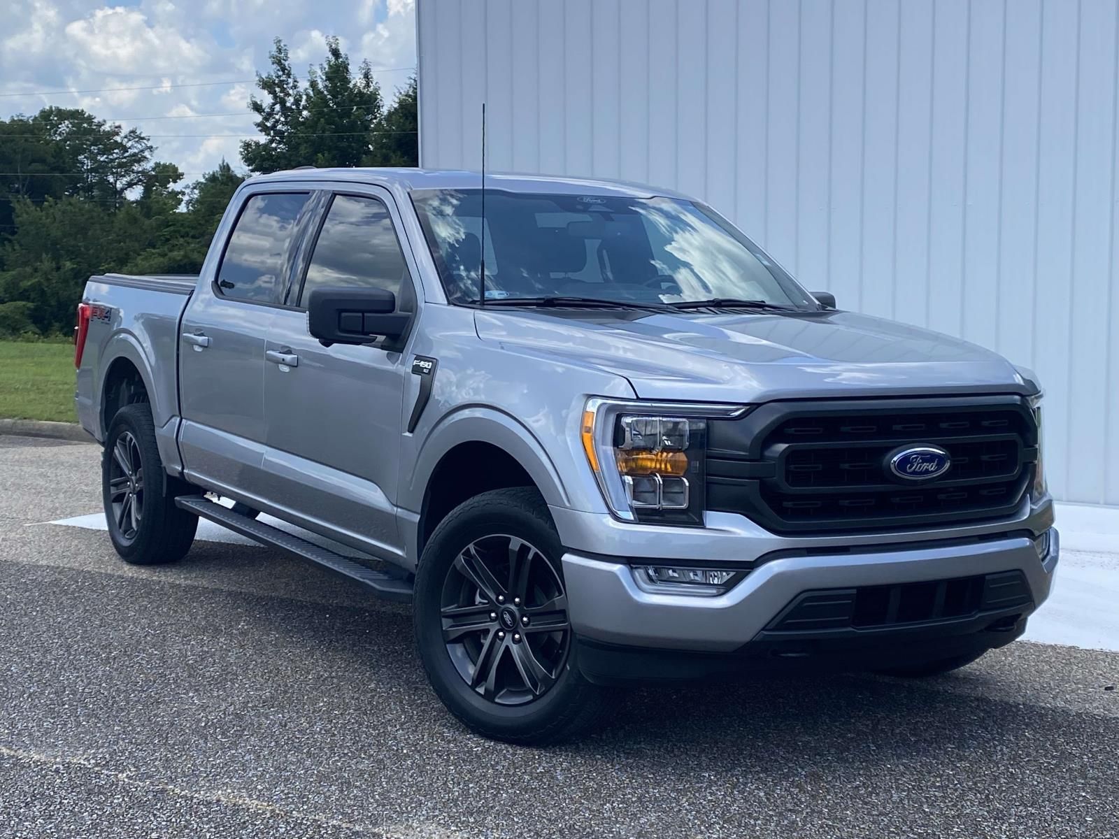 2022 Ford F-150 XLT SuperCrew 4WD