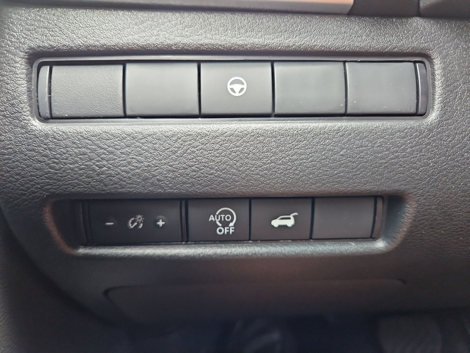 Used 2026 White Nissan SV image 23