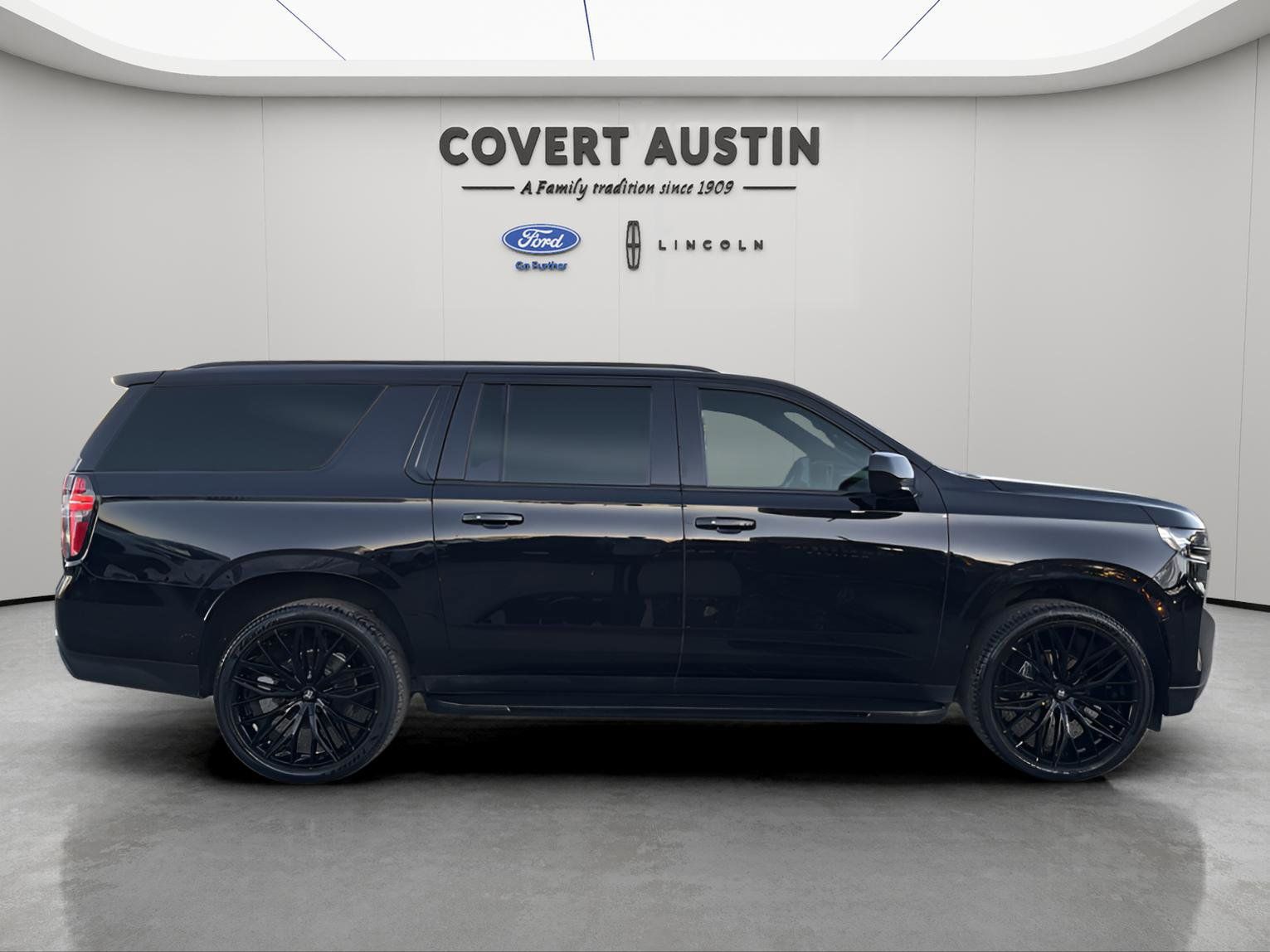 Used Car 2021 Chevrolet Suburban  Lt For Sale Under $35,000 In Austin, Texas