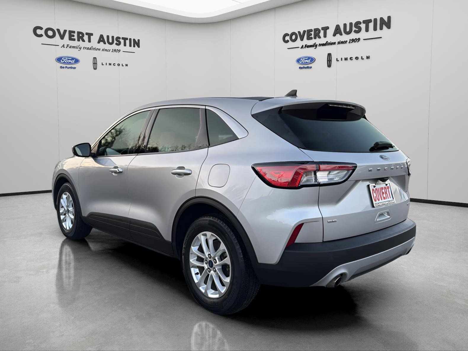 Used Car 2020 Ford Escape  Se For Sale Under $20,000 In Austin, Texas