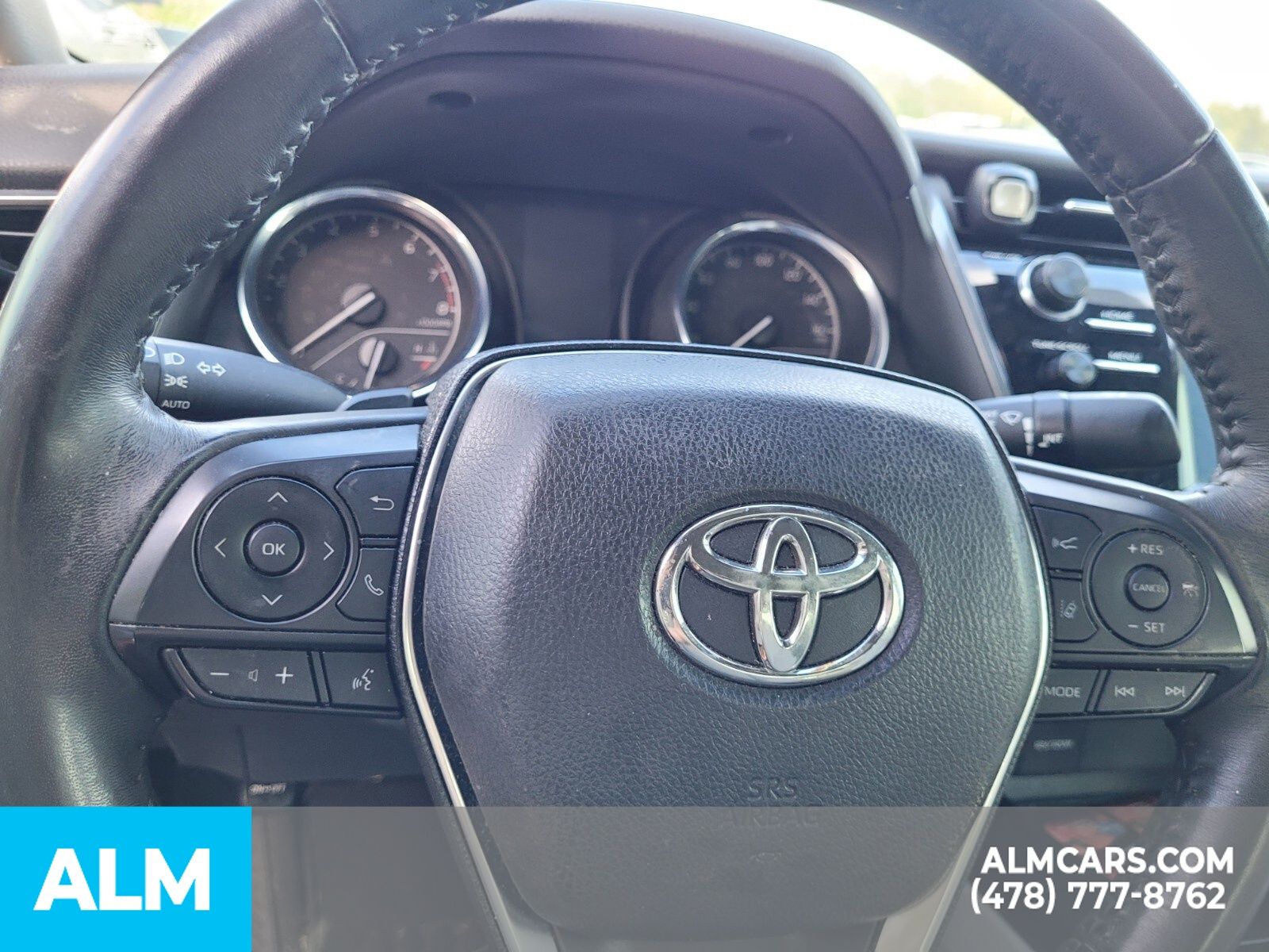 2019 Toyota Camry LE photo 4