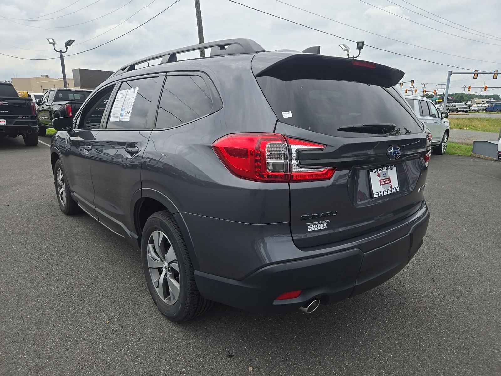 Used 2023 Gray Subaru Premium image 5