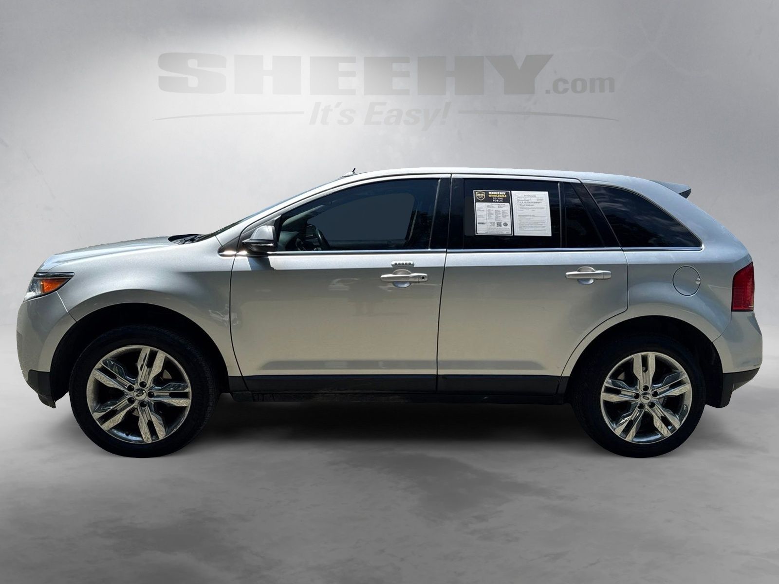 Used 2014 Ingot Silver Metallic Ford Limited image 17