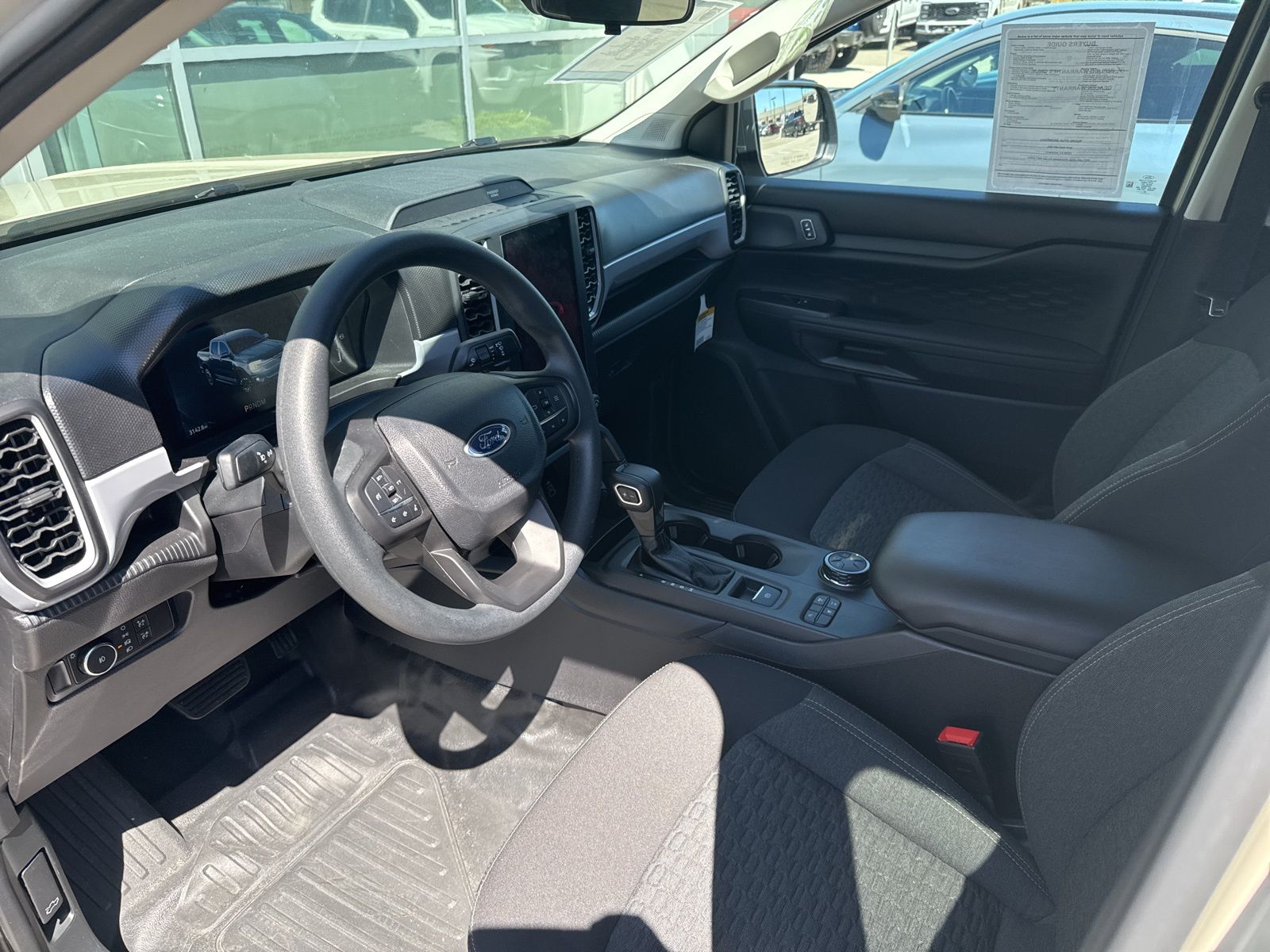 Used 2025 Beige Ford XL image 10