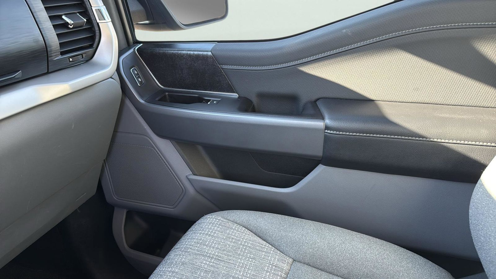 Used Car 2021 Ford F-150  Xlt For Sale Under $40,000 In Austin, Texas