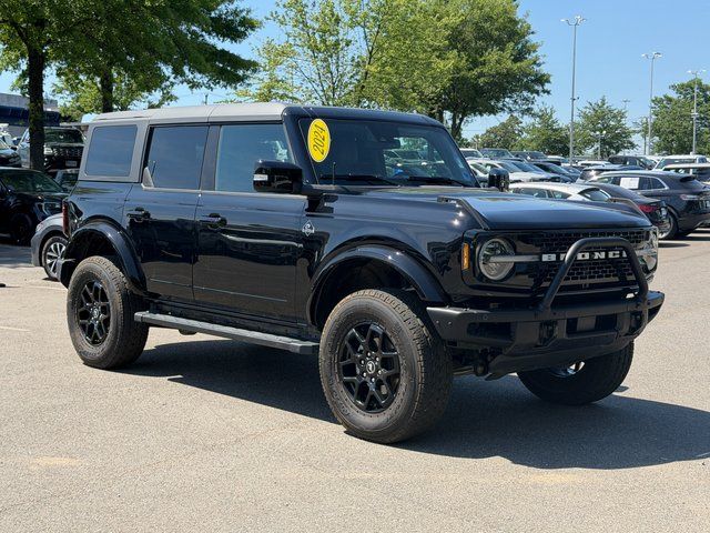 2024 Ford Bronco Outer Banks 4x4's photo