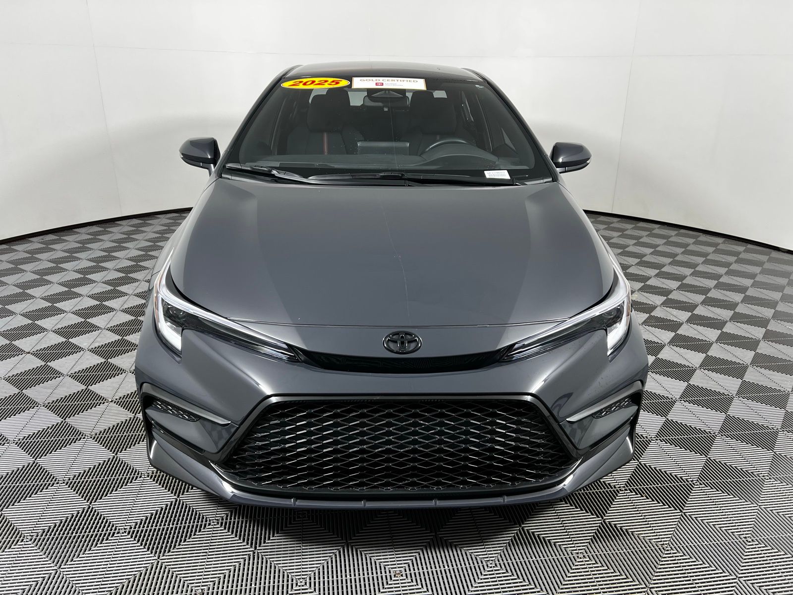 Thumbnail: 2025 Toyota Corolla - 2