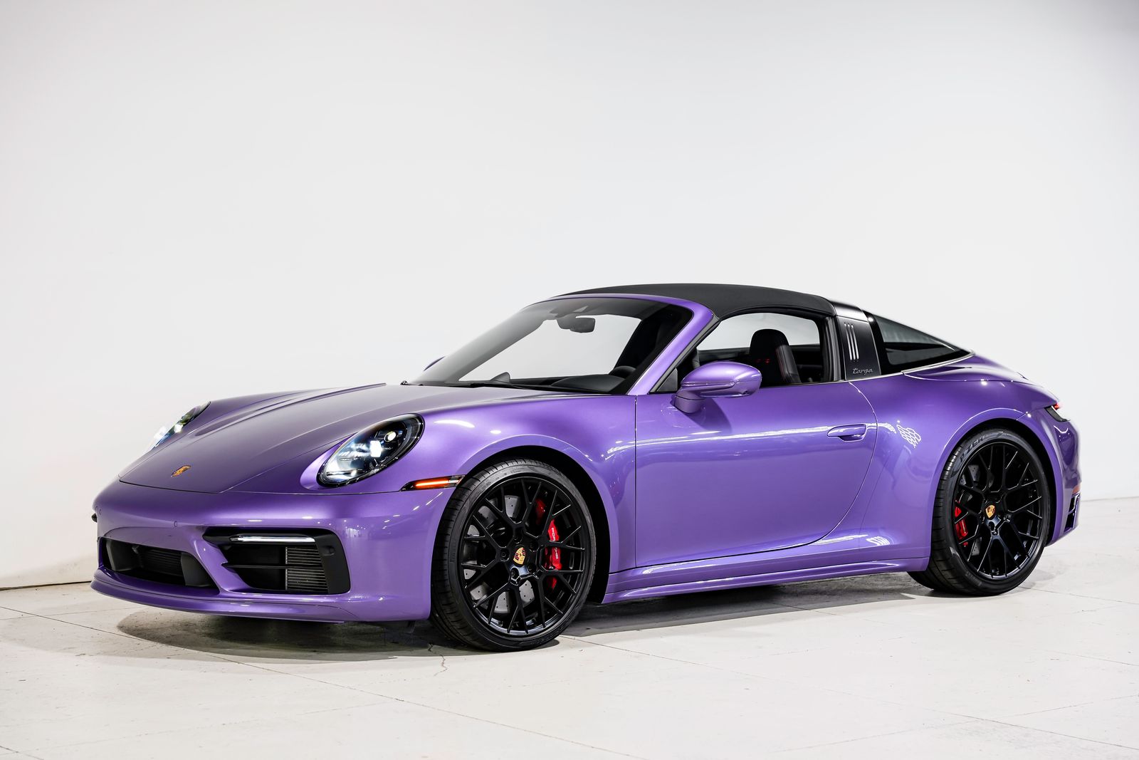 2024 Porsche 911 Targa 4 GTS — photo 7