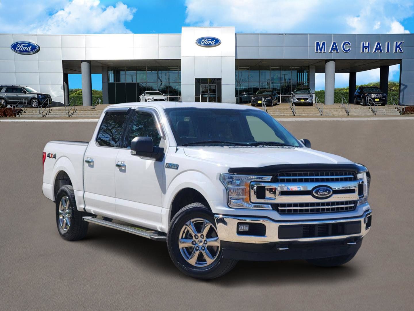 Oxford White 2018 Ford F-150 XLT SuperCrew 4WD Pickup Truck Four-Wheel Drive Automatic