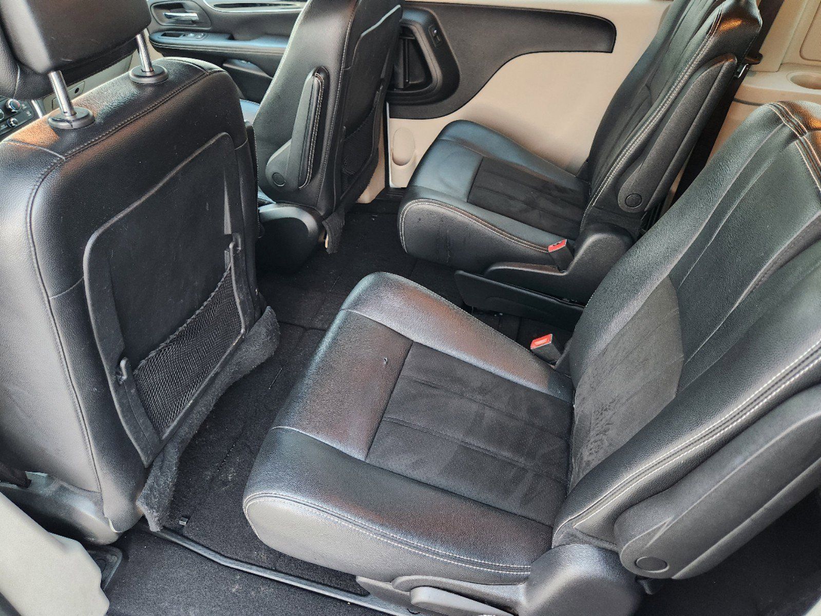 2019 Dodge Grand Caravan SXT 28