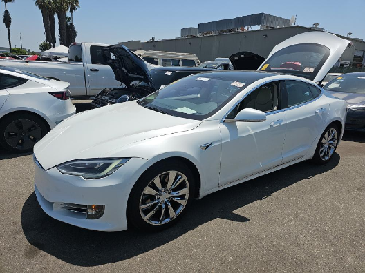 2018 Tesla Model S 100D's photo