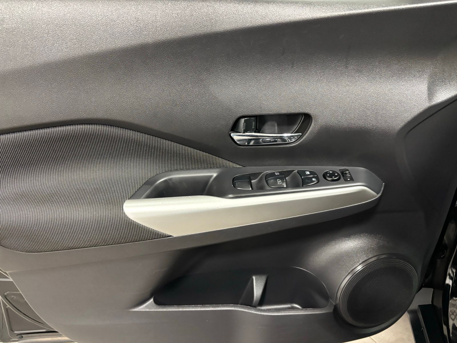 Used Car 2019 Nissan Kicks  Sv For Sale Under $15,000 In Austin, Texas