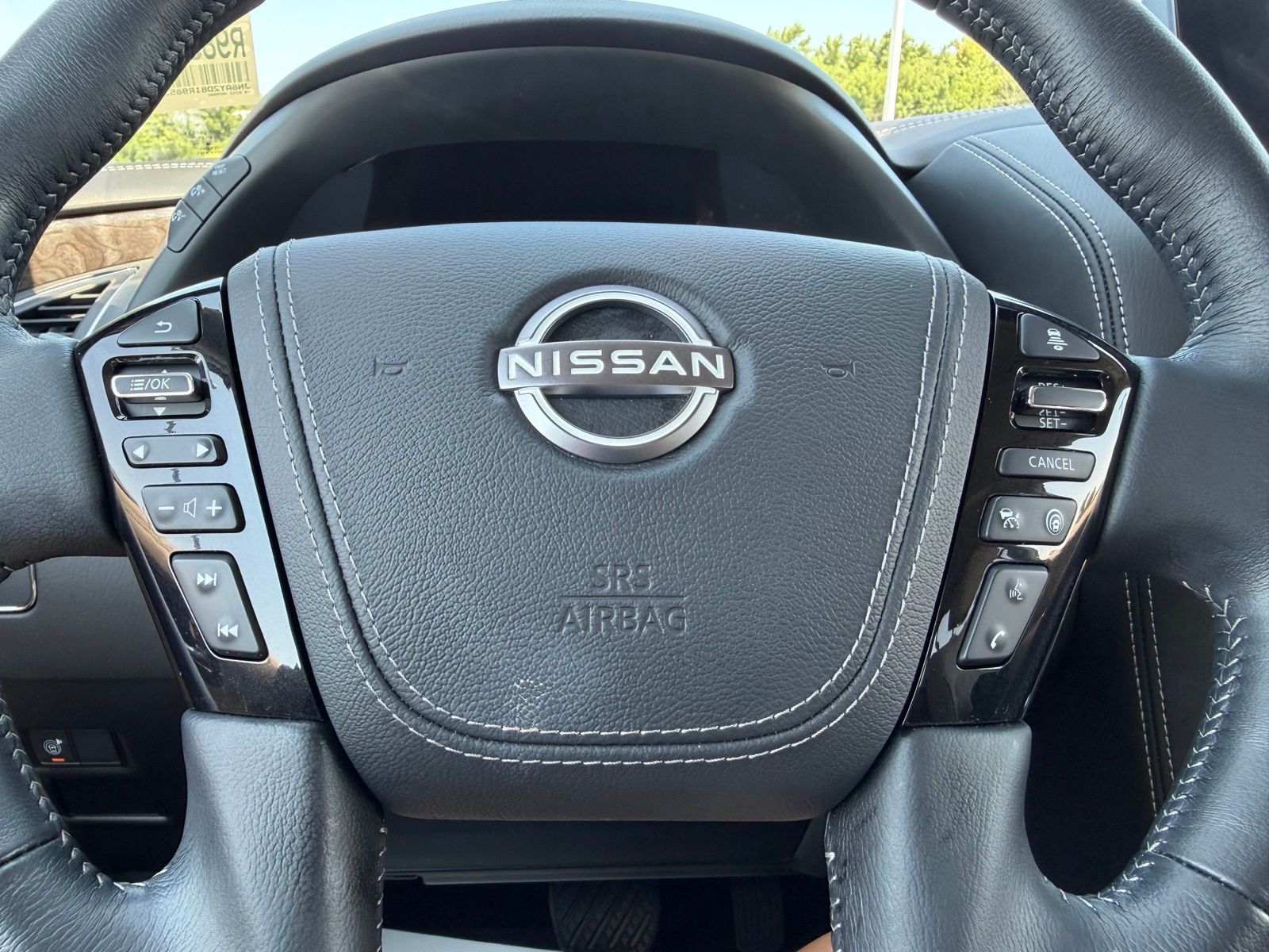 2024 Nissan Armada image 20