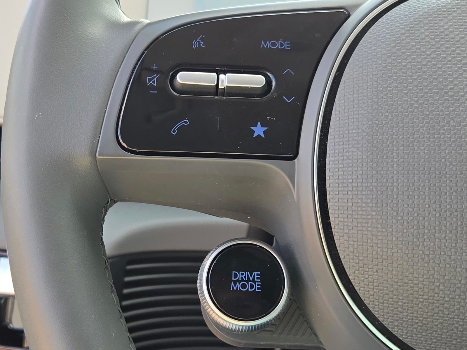2024 Hyundai IONIQ 5 SEL - Photo 24