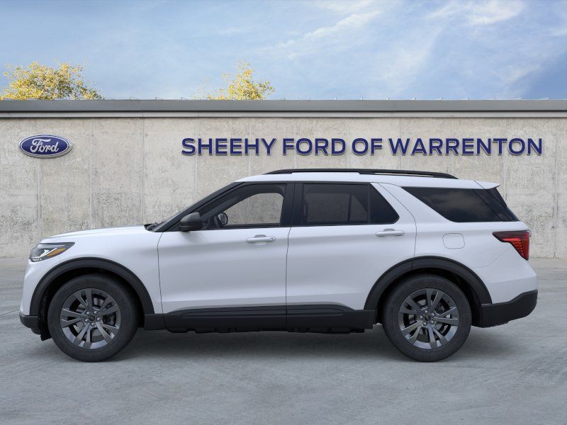 New 2026 Space White Metallic Ford Active image 5